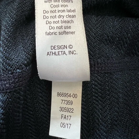 Athleta Mantra Jacquard Crop Yoga Leggings In Navy Blue Size S